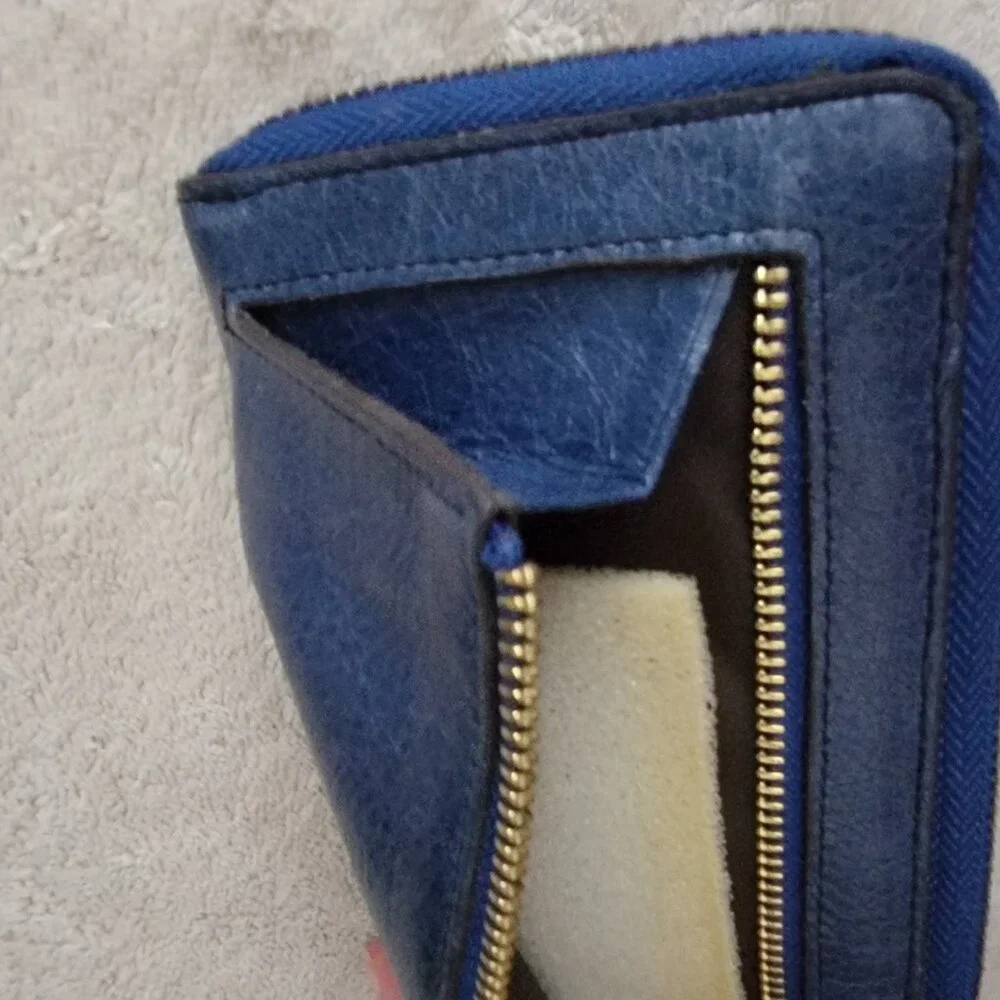 NWOT Lodis Zip Around Continental Blue Extra Long Wallet or Clutch Purse - Picture 9 of 16